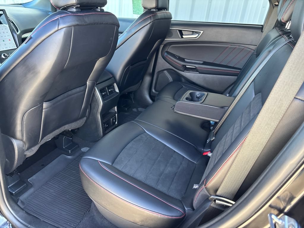 Used 2024 Ford Edge ST-Line AWD/4WD image 25
