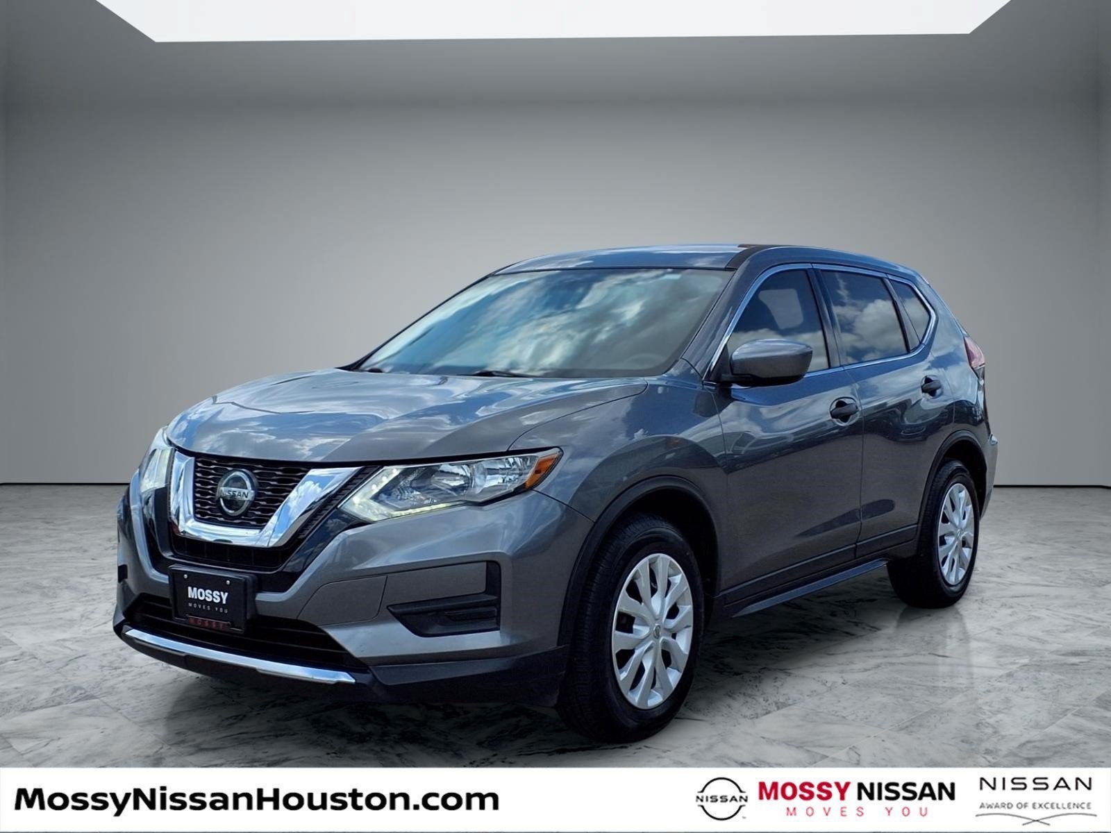 Used 2018 Nissan Rogue S FWD image 4