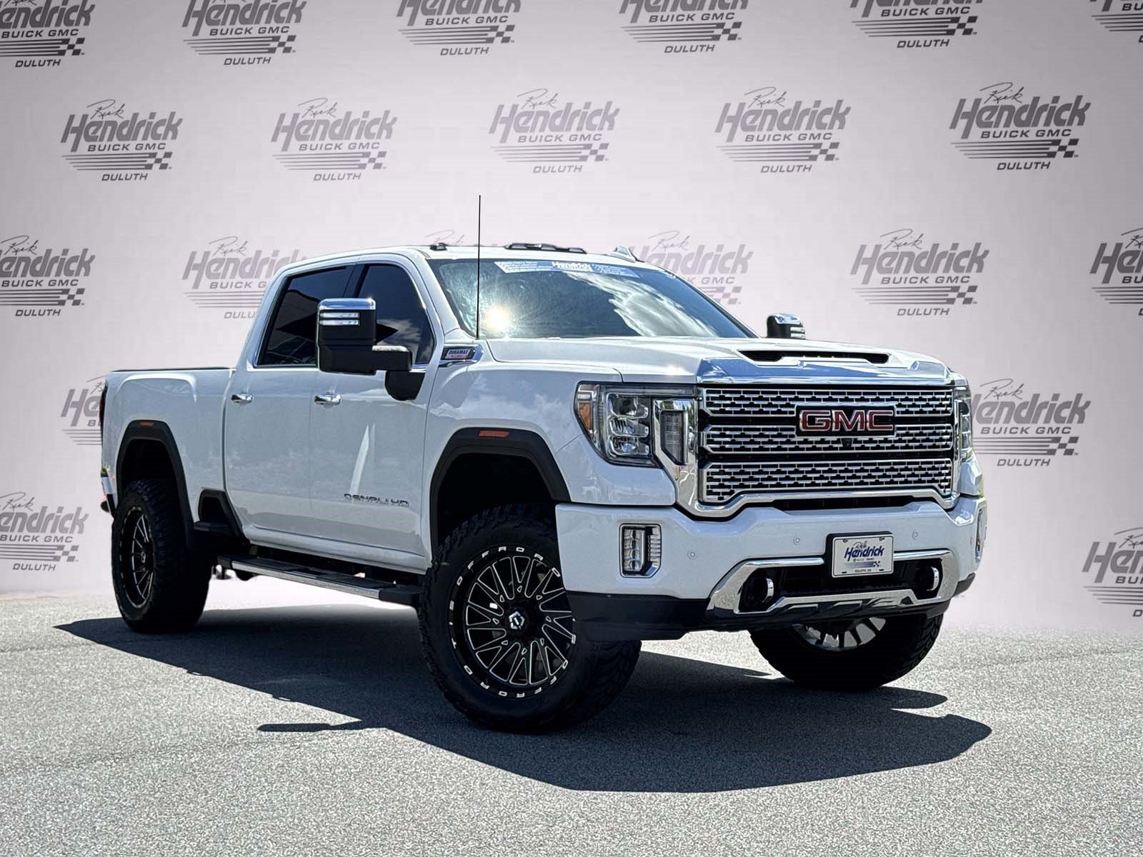 Used 2022 GMC Sierra 2500 Denali AWD/4WD video 2