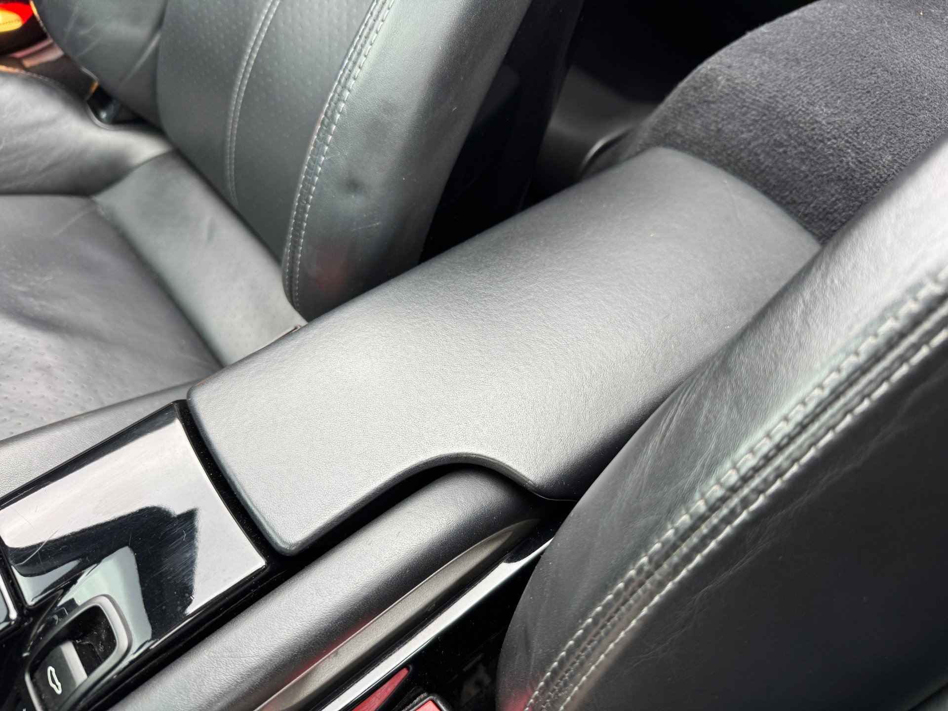 Used 2012 Porsche 911 Carrera Black Edition image 47