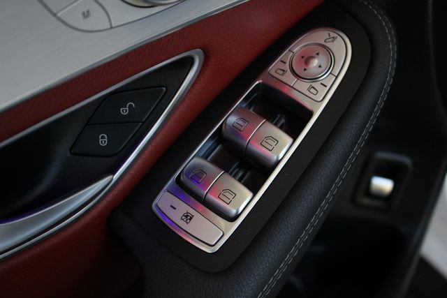 Used 2021 Mercedes-Benz GLC 300 4MATIC Coupe image 23