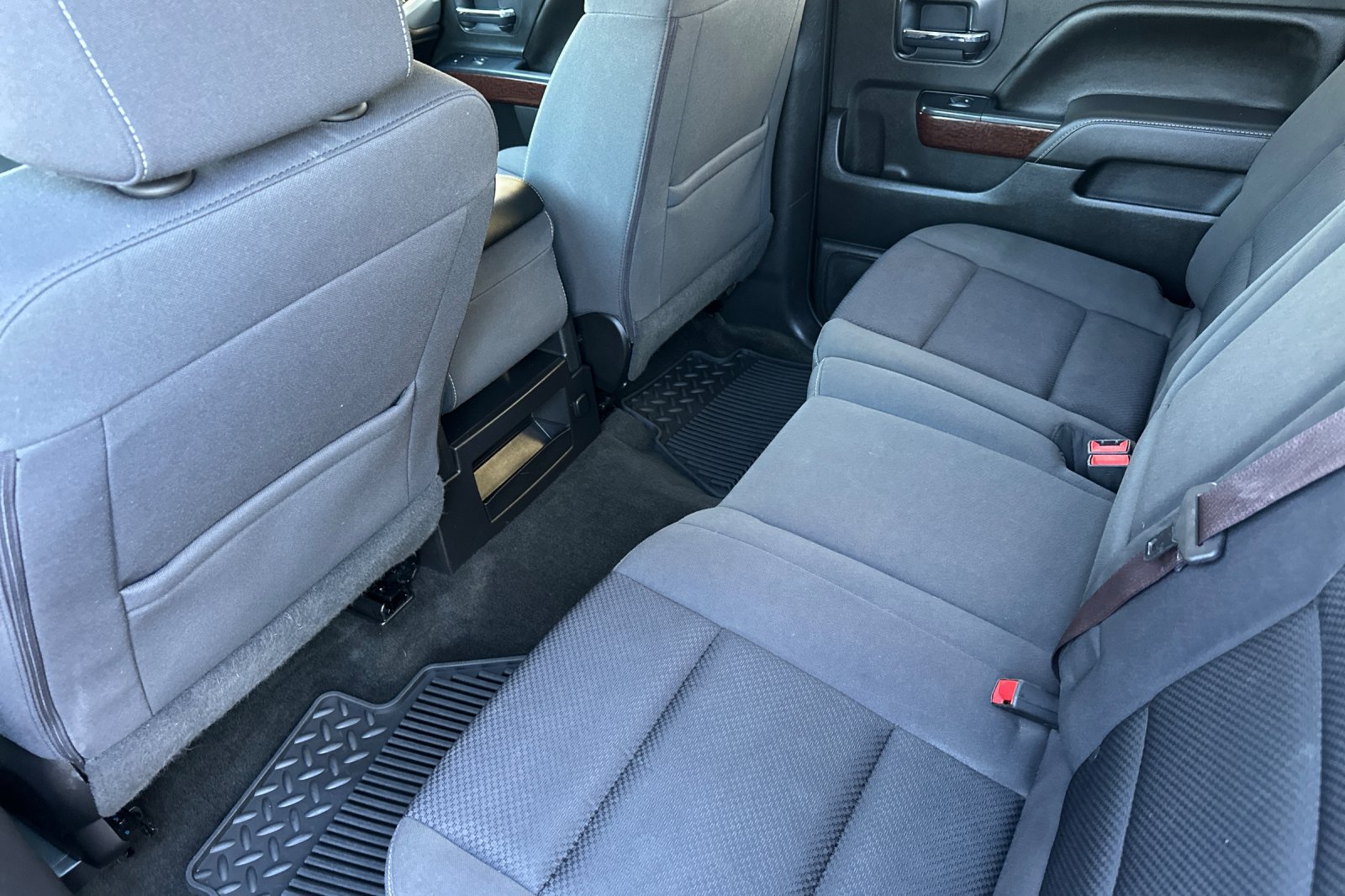 Used 2017 GMC Sierra 1500 SLE RWD image 12