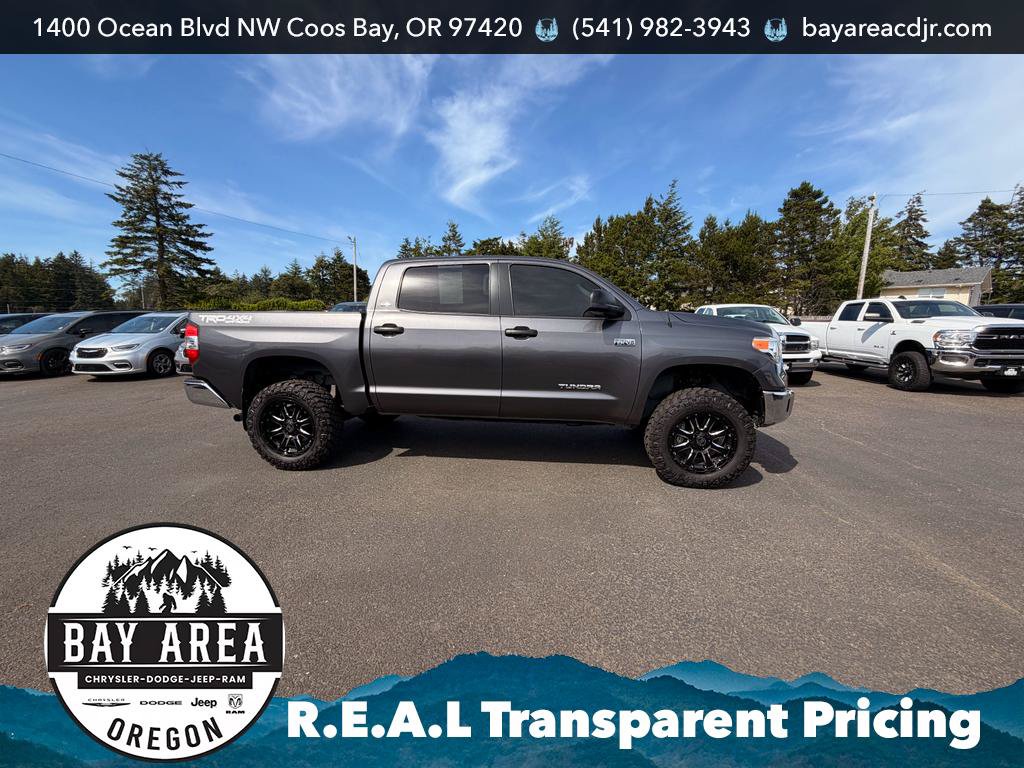Used 2017 Toyota Tundra SR5 w/ TRD Off Road Package AWD/4WD image 4