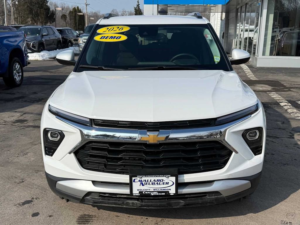 Used 2026 Chevrolet TrailBlazer LT w/ Convenience Package image 2