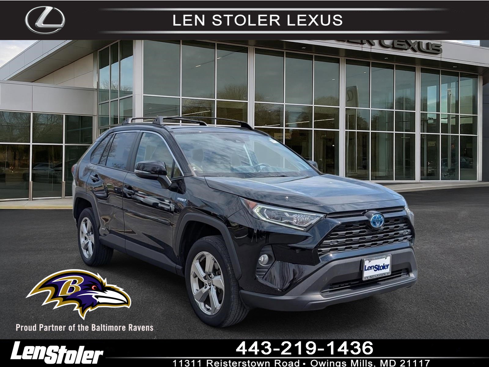 Used 2021 Toyota RAV4 XLE Premium image 1