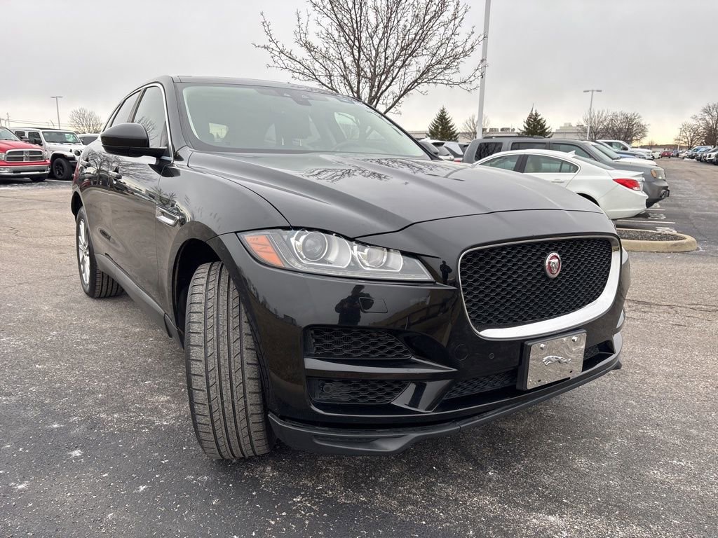 Used 2020 Jaguar F-PACE Prestige image 14