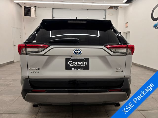 Used 2021 Toyota RAV4 XSE w/ XSE Grade Weather Package AWD/4WD image 4