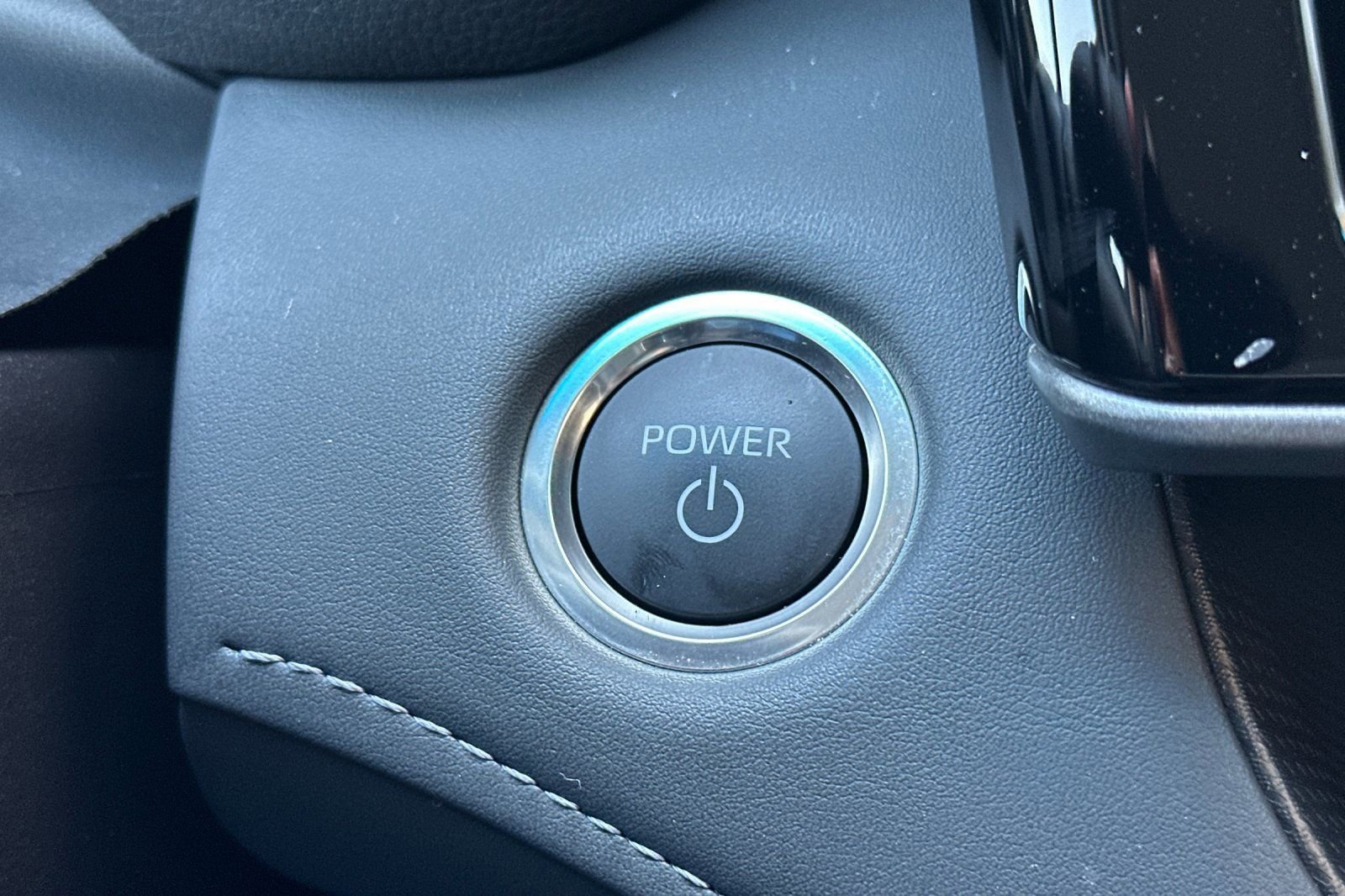 Used 2026 Toyota Highlander Limited image 26