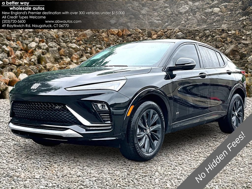 Used 2025 Buick Envista Sport Touring FWD image 1
