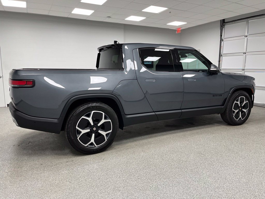 Used 2023 Rivian R1T Adventure Dual AWD/4WD image 11
