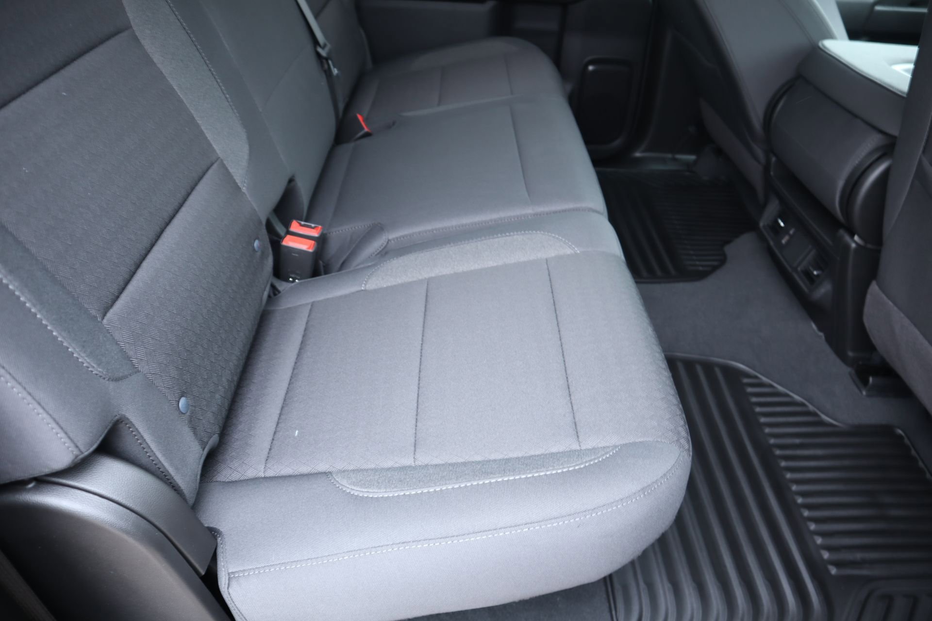 New 2026 Chevrolet Silverado 2500 Custom w/ Custom Value Package image 15