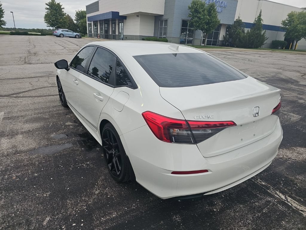 Used 2024 Honda Civic Sport image 7