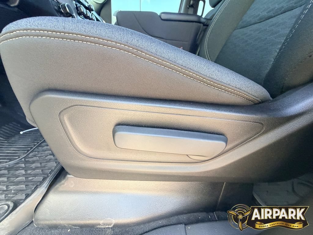 New 2026 RAM 1500 Warlock AWD/4WD image 16