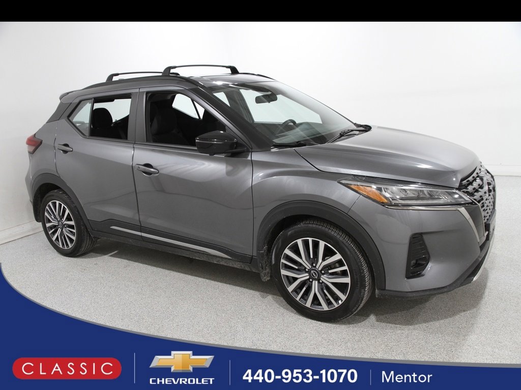 Used 2024 Nissan Kicks SR w/ Exterior Package
