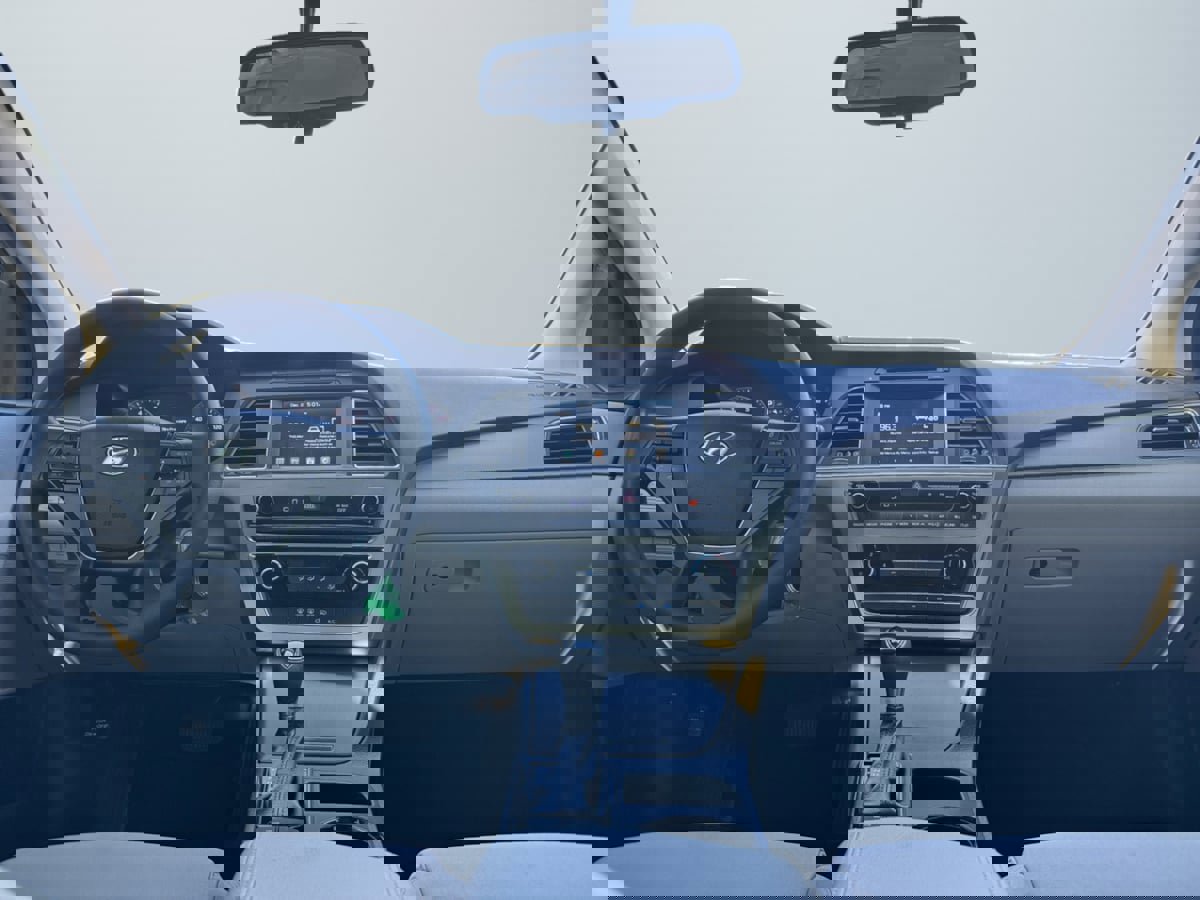 Used 2016 Hyundai Sonata SE image 10