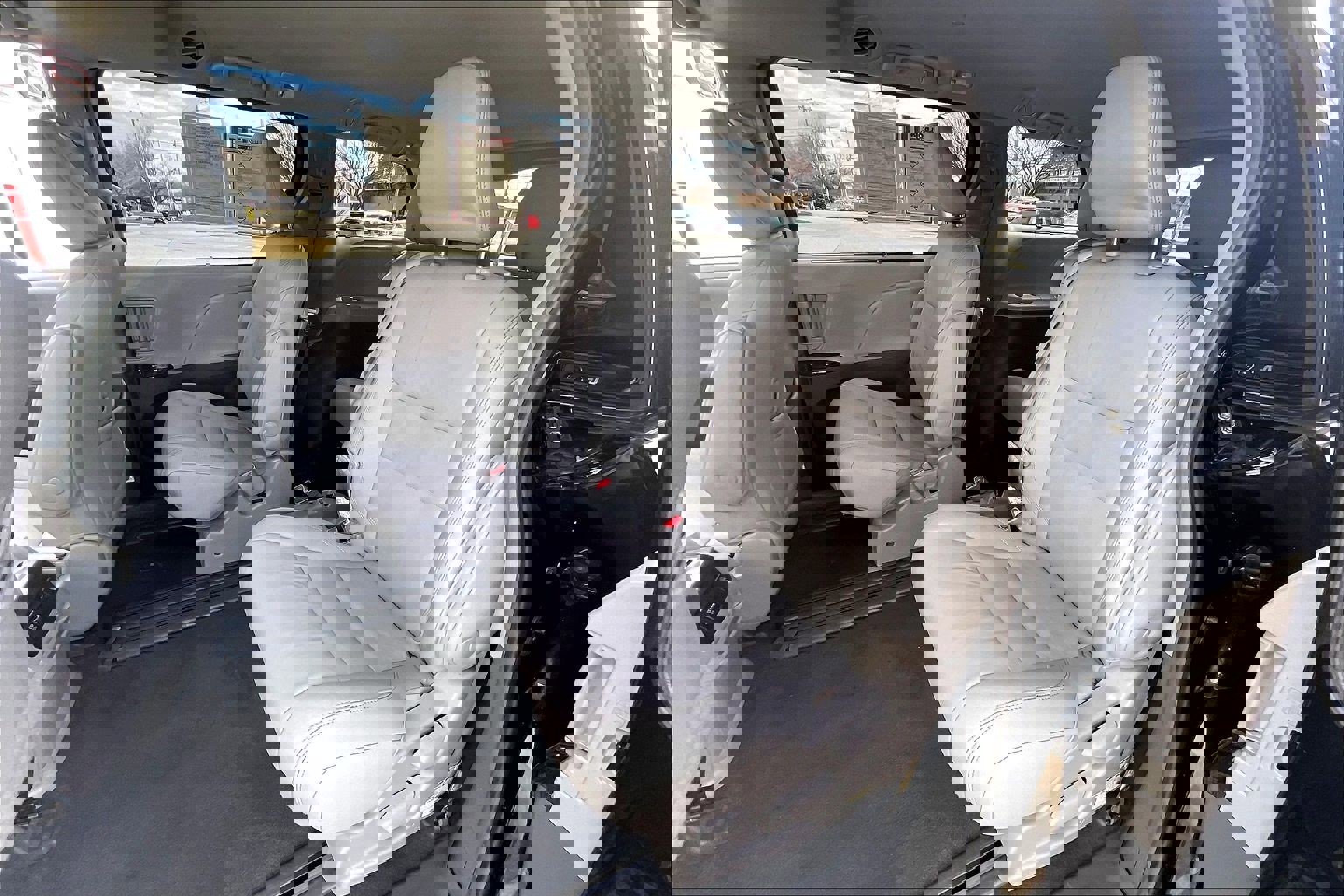 Used 2019 Toyota Sienna XLE image 31