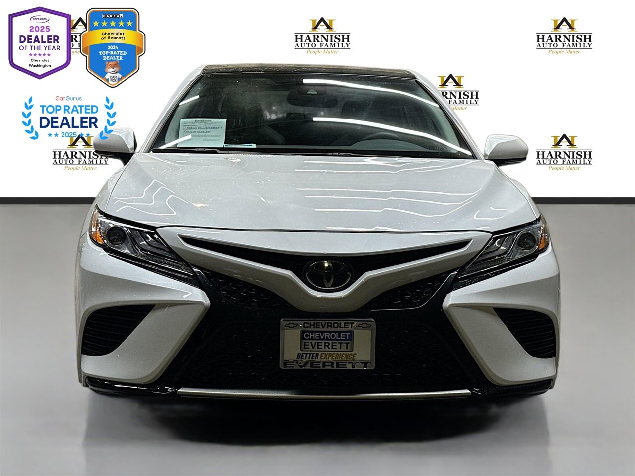 Used 2020 Toyota Camry XSE image 2