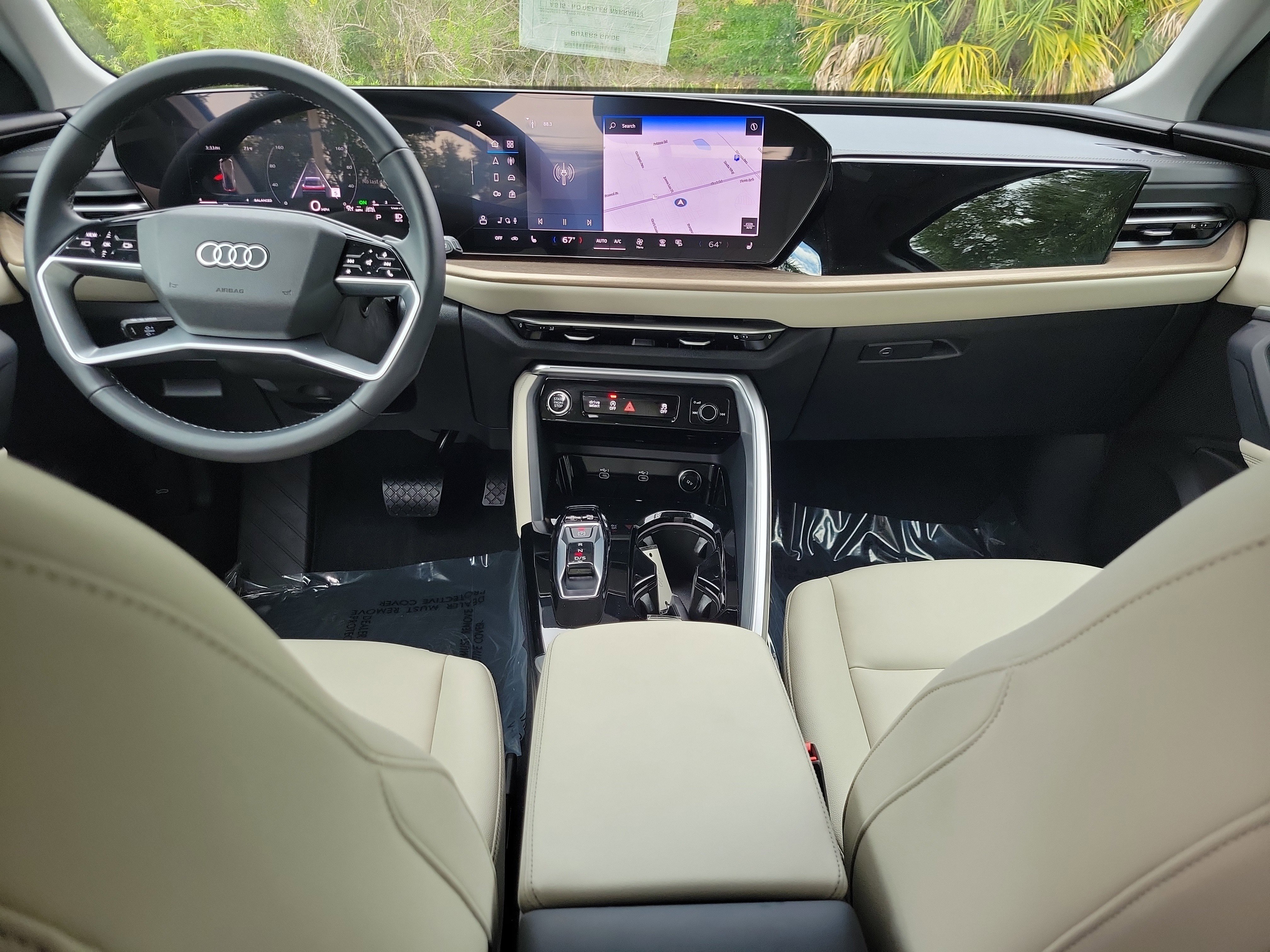 Certified 2025 Audi Q5 Premium w/ 19" Wheel Package AWD/4WD image 12