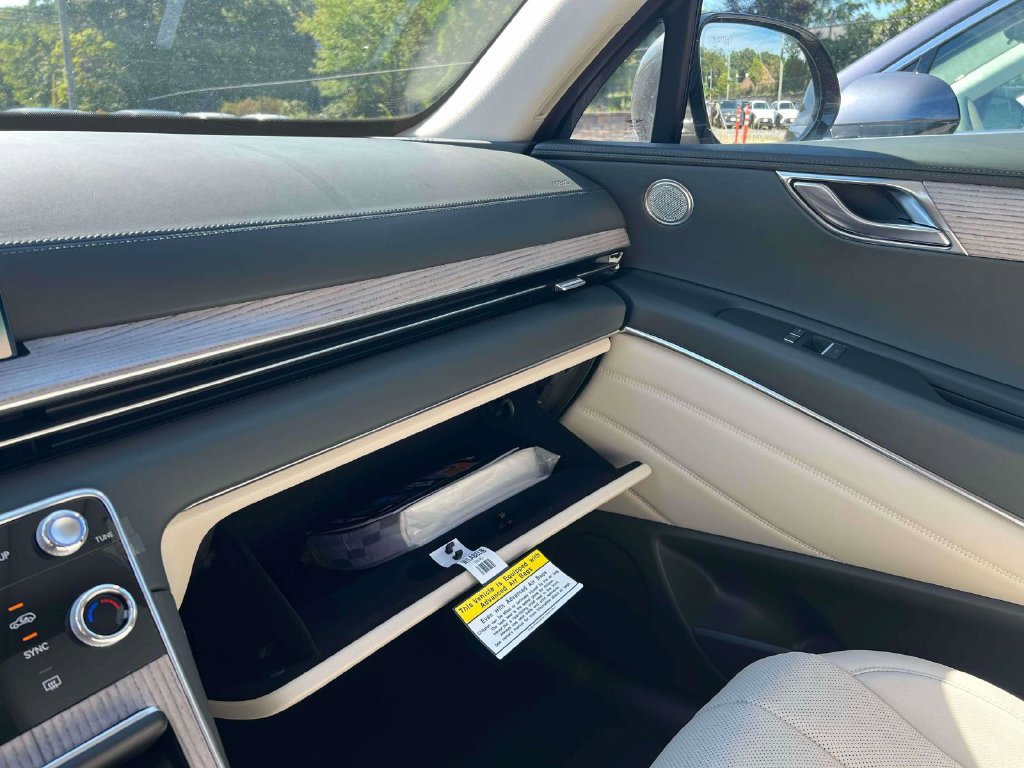 New 2027 Genesis GV80 2.5T Select AWD/4WD image 13