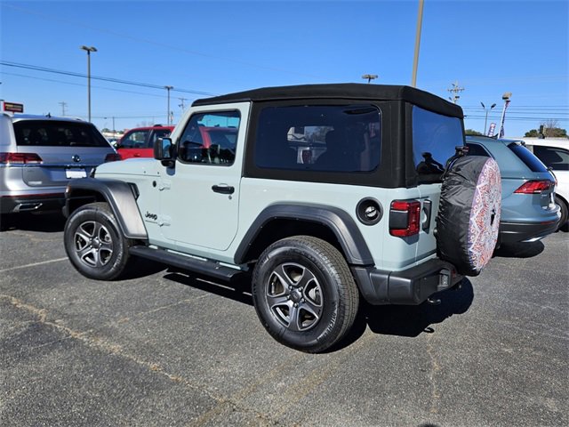 Used 2023 Jeep Wrangler Sport S image 8