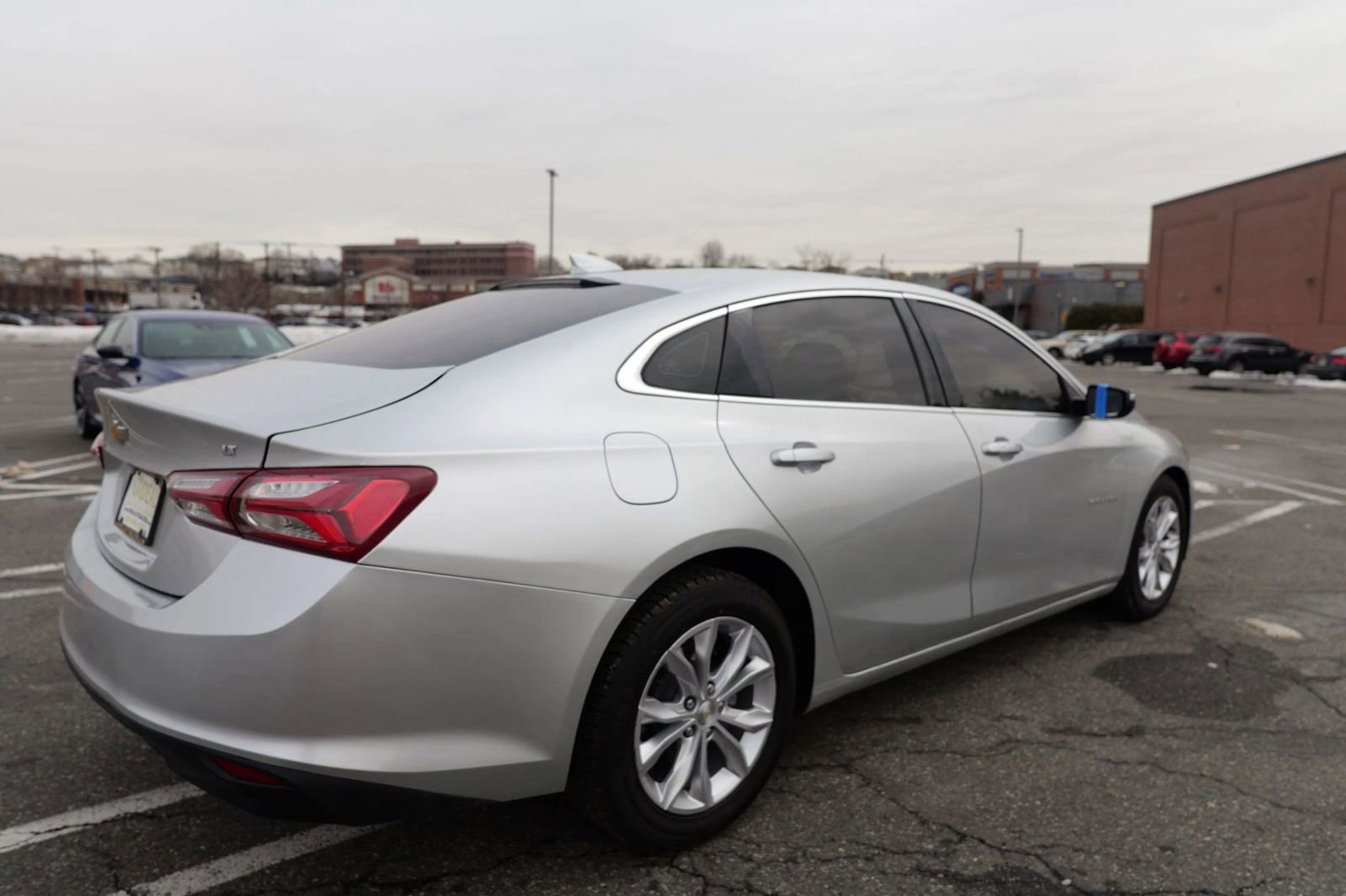Used 2020 Chevrolet Malibu LT image 8