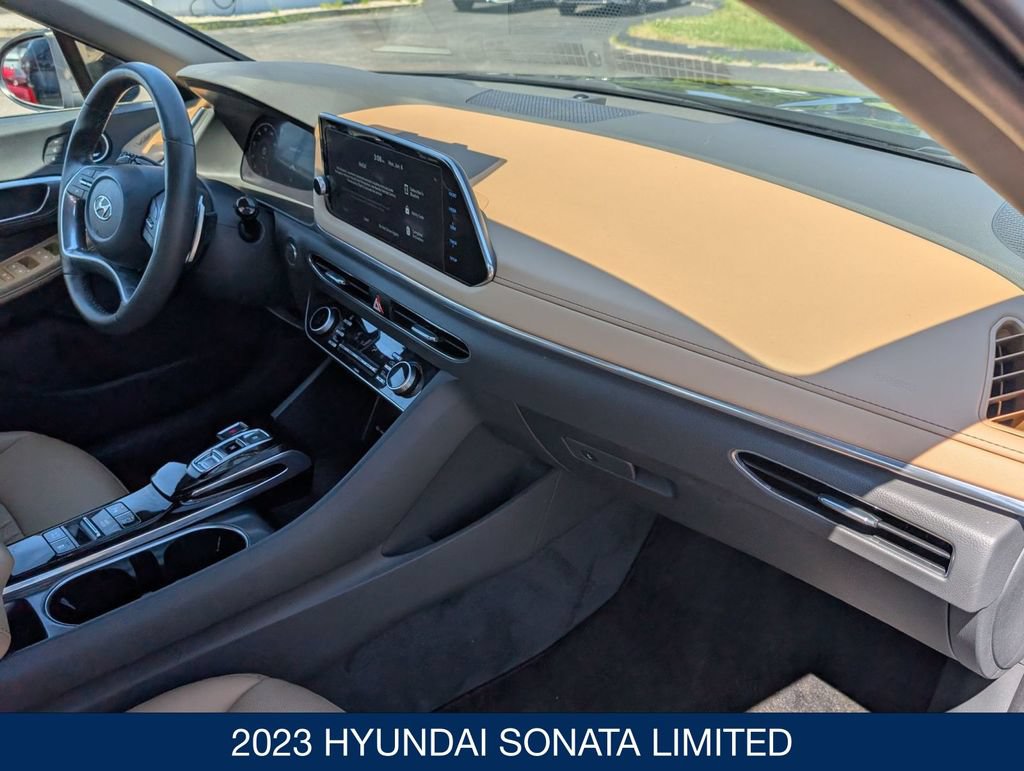 Certified 2023 Hyundai Sonata Limited FWD image 35