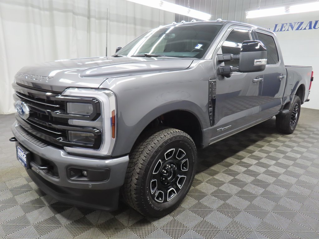 Used 2025 Ford F250 Platinum image 6