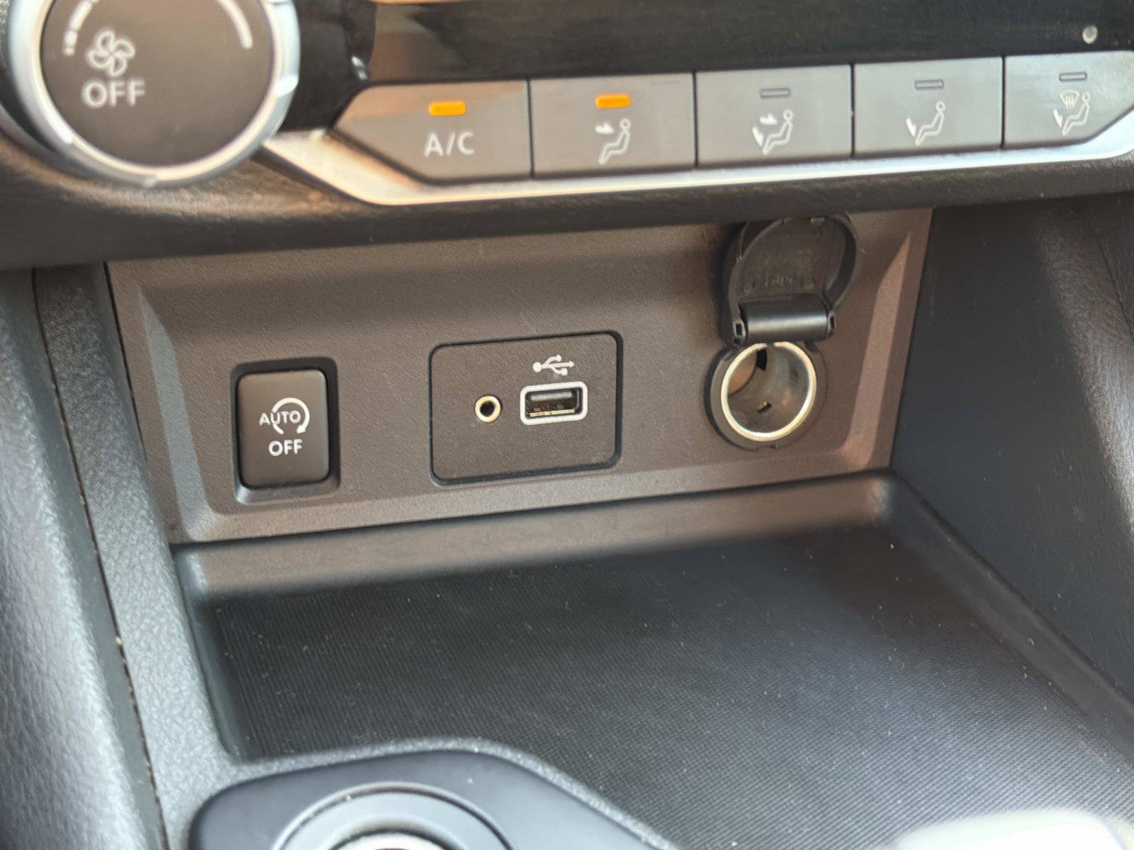 Used 2024 Nissan Sentra S FWD image 22