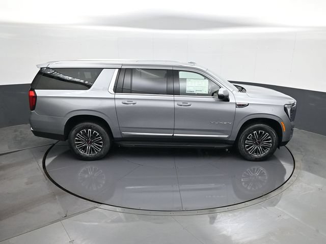 New 2026 GMC Yukon XL Elevation w/ Elevation Premium Package AWD/4WD image 17