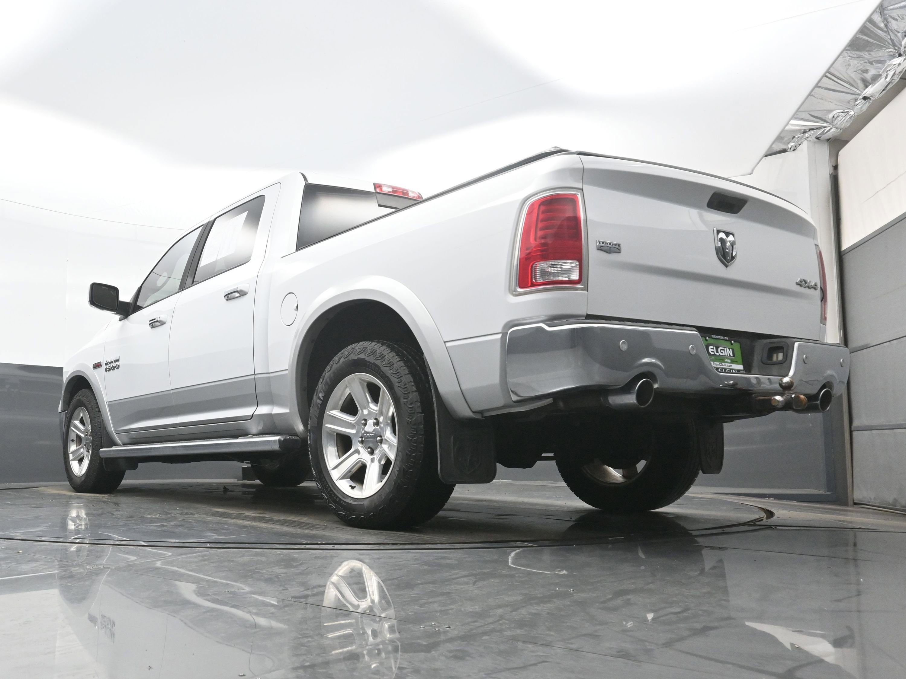 Used 2015 RAM 1500 Laramie image 27