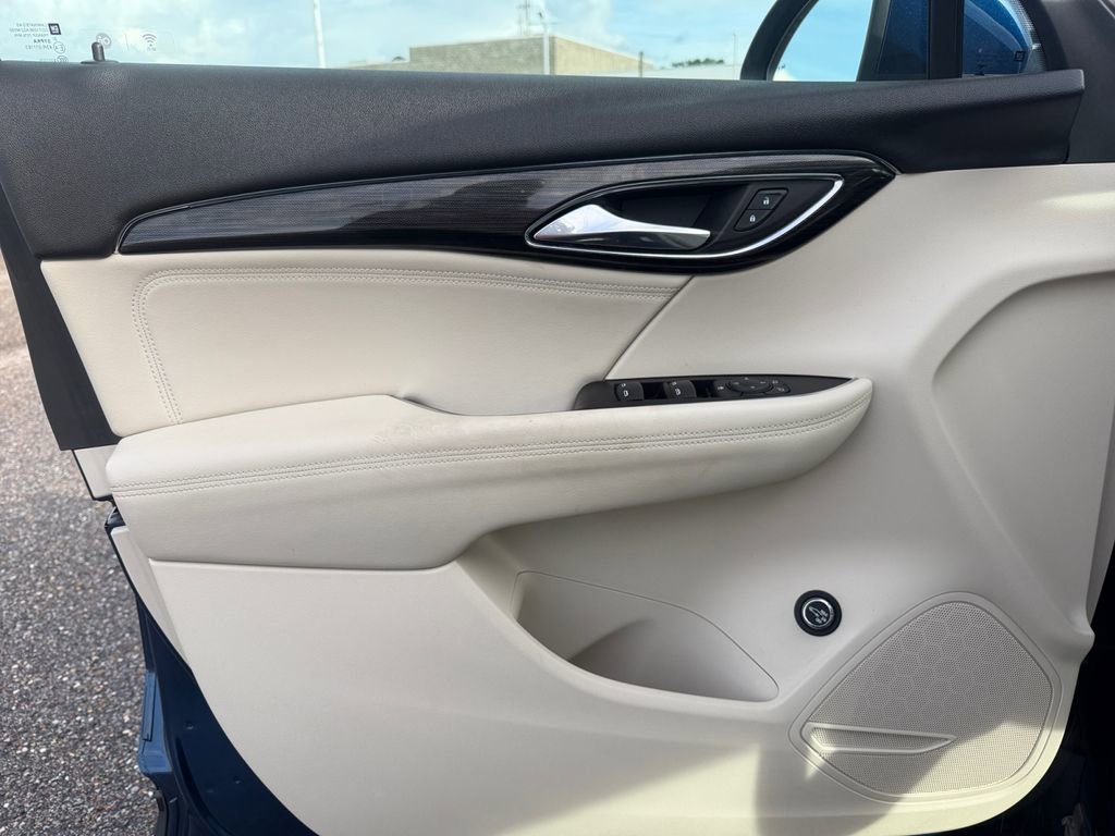 Used 2023 Buick Envision Preferred FWD image 15