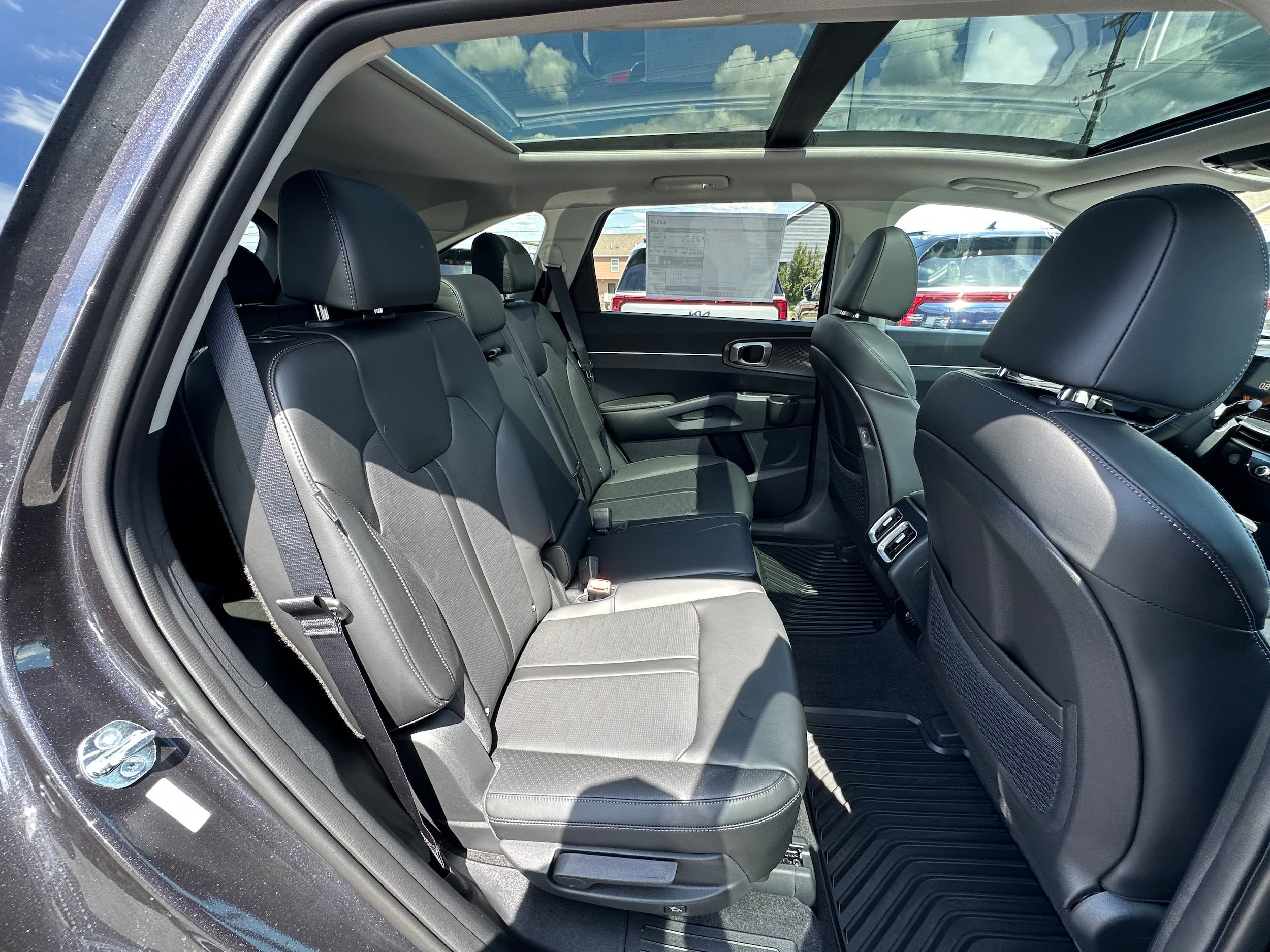 New 2026 Kia Sorento S AWD/4WD image 13
