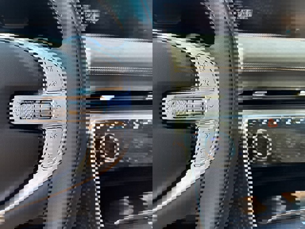 Used 2024 Genesis GV80 3.5T image 17