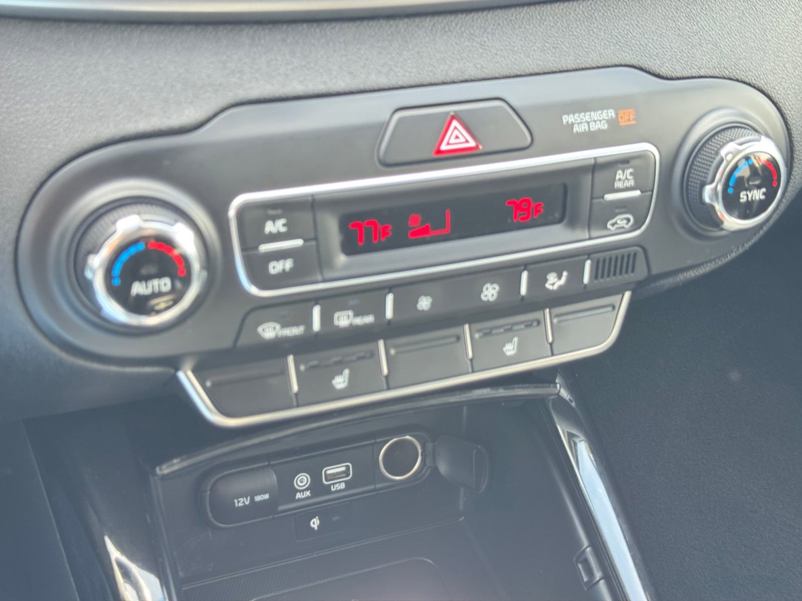 Used 2019 Kia Sorento SX AWD/4WD image 30