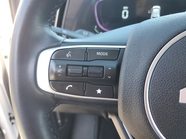 Used 2024 Kia Sportage EX image 29