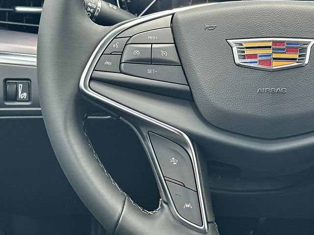 New 2026 Cadillac XT5 Luxury AWD/4WD image 7