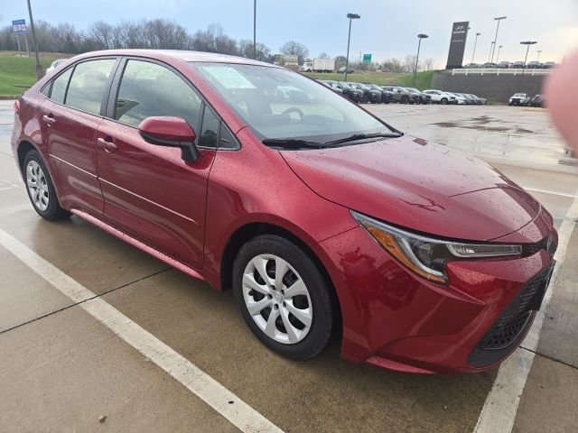 Used 2022 Toyota Corolla LE image 7