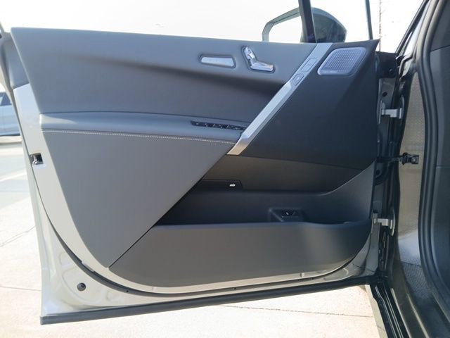 New 2026 BMW iX M70 image 20