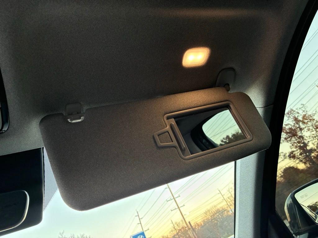 Used 2023 Hyundai Palisade Limited w/ Cargo Package image 41