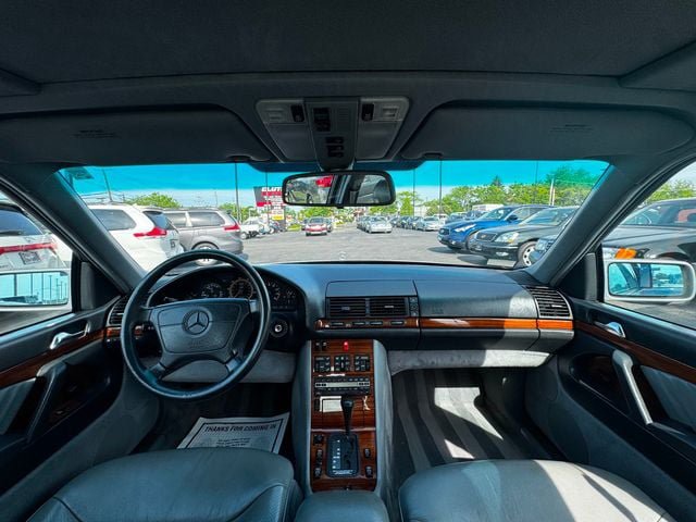 Used 1992 Mercedes-Benz 300 SE image 23