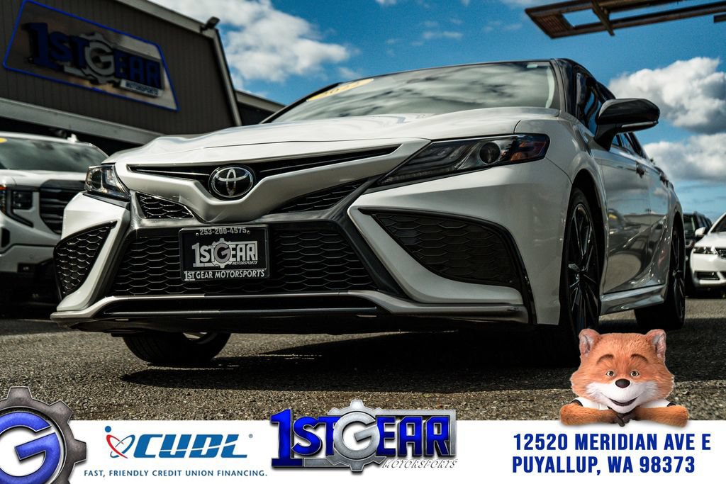 Used 2022 Toyota Camry XSE w/ Navigation Package