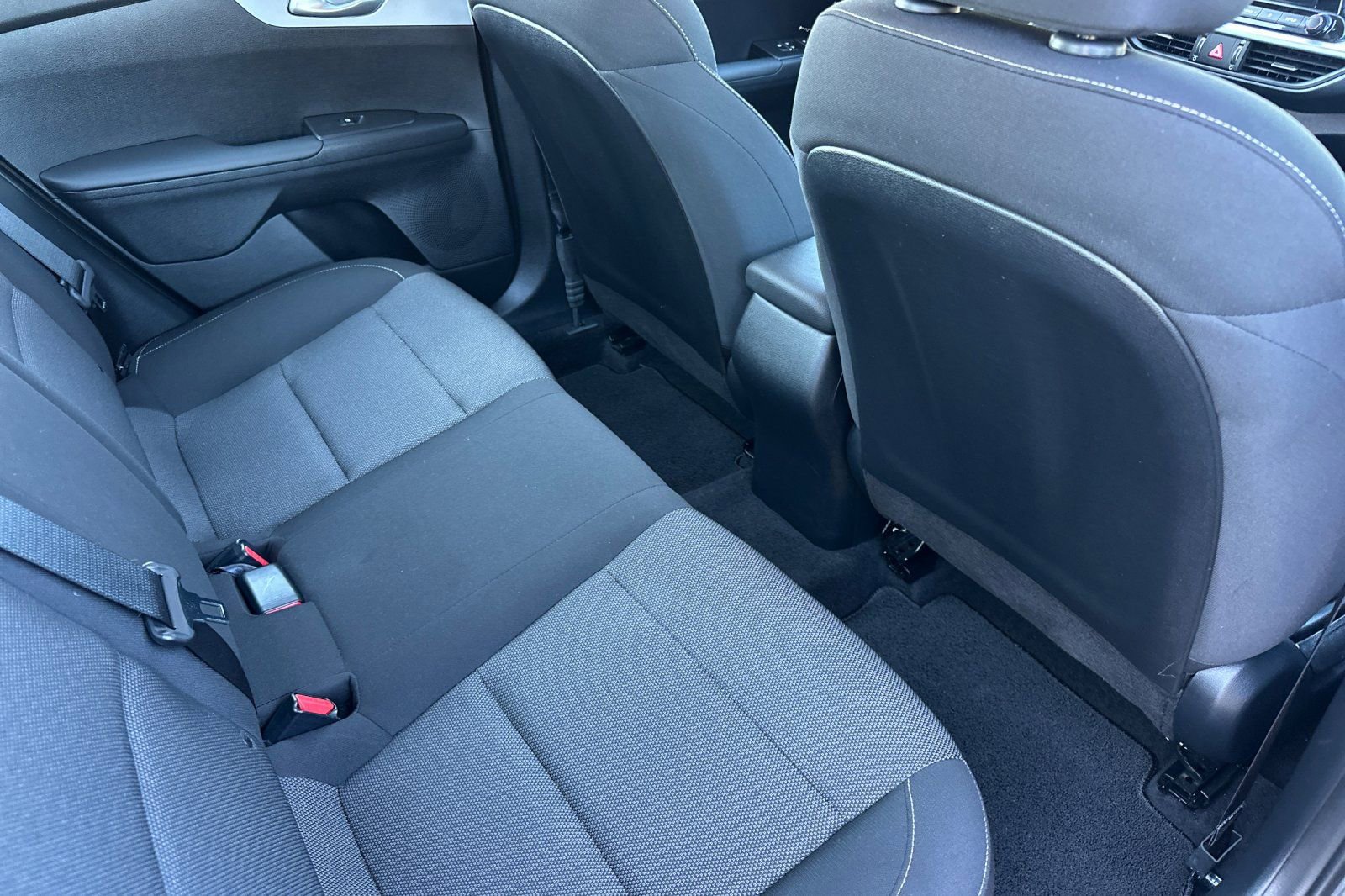 Certified 2024 Kia Forte LXS w/ LXS Technology Package image 18