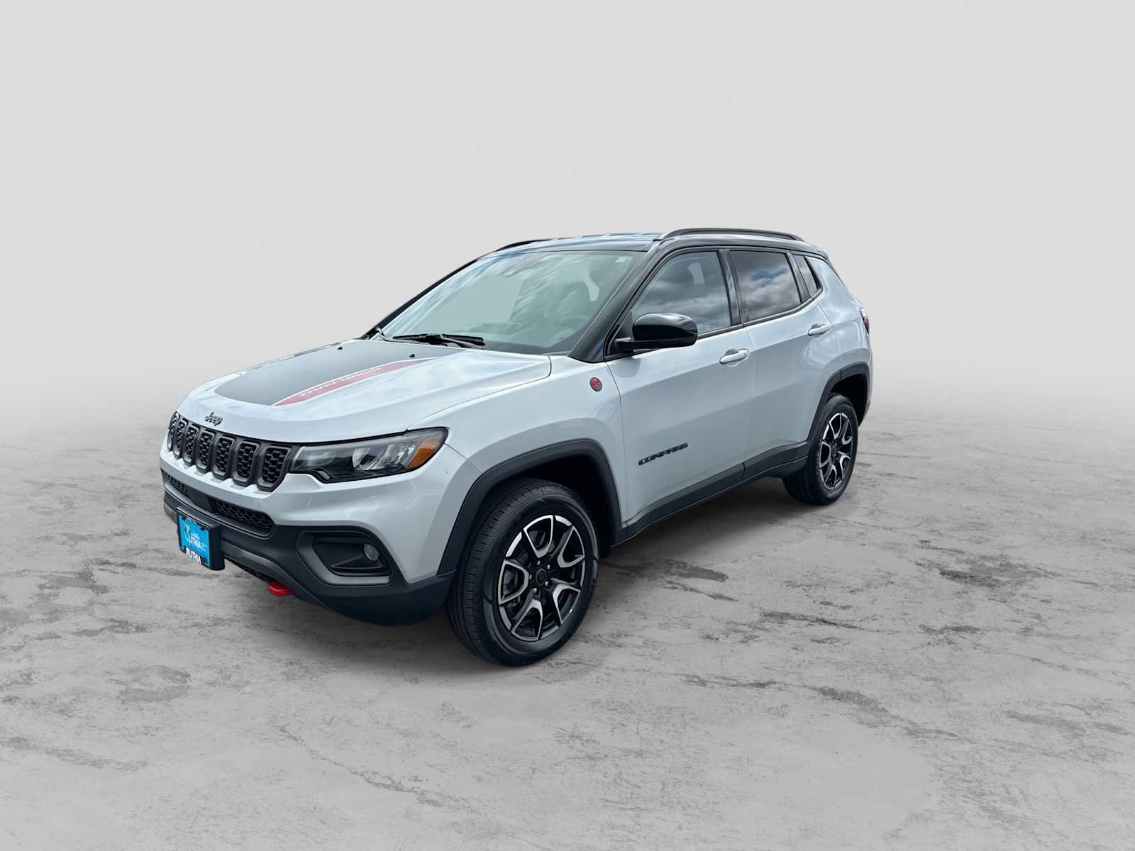 Certified 2025 Jeep Compass Trailhawk AWD/4WD image 4