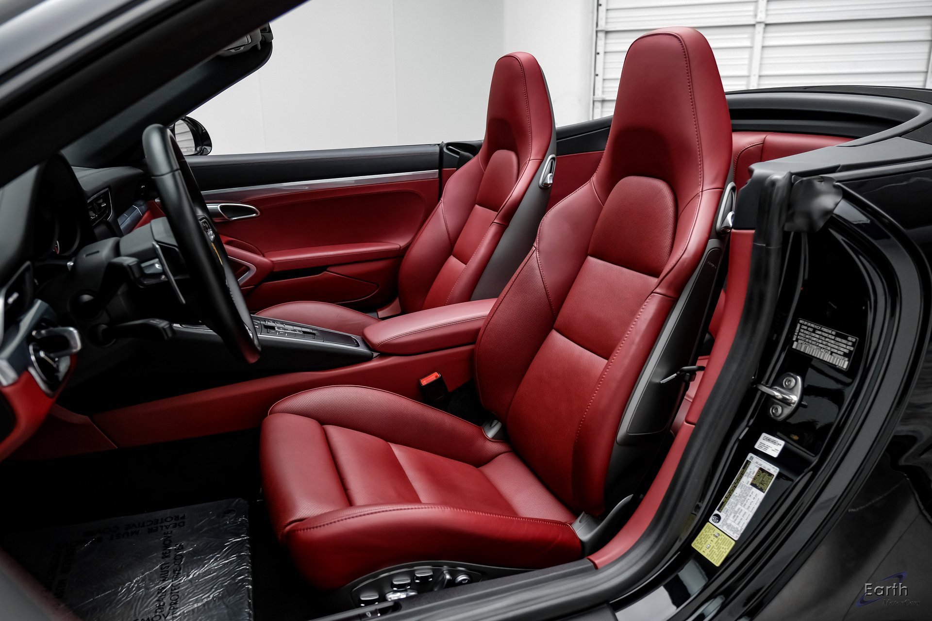 Used 2019 Porsche 911 Turbo image 40