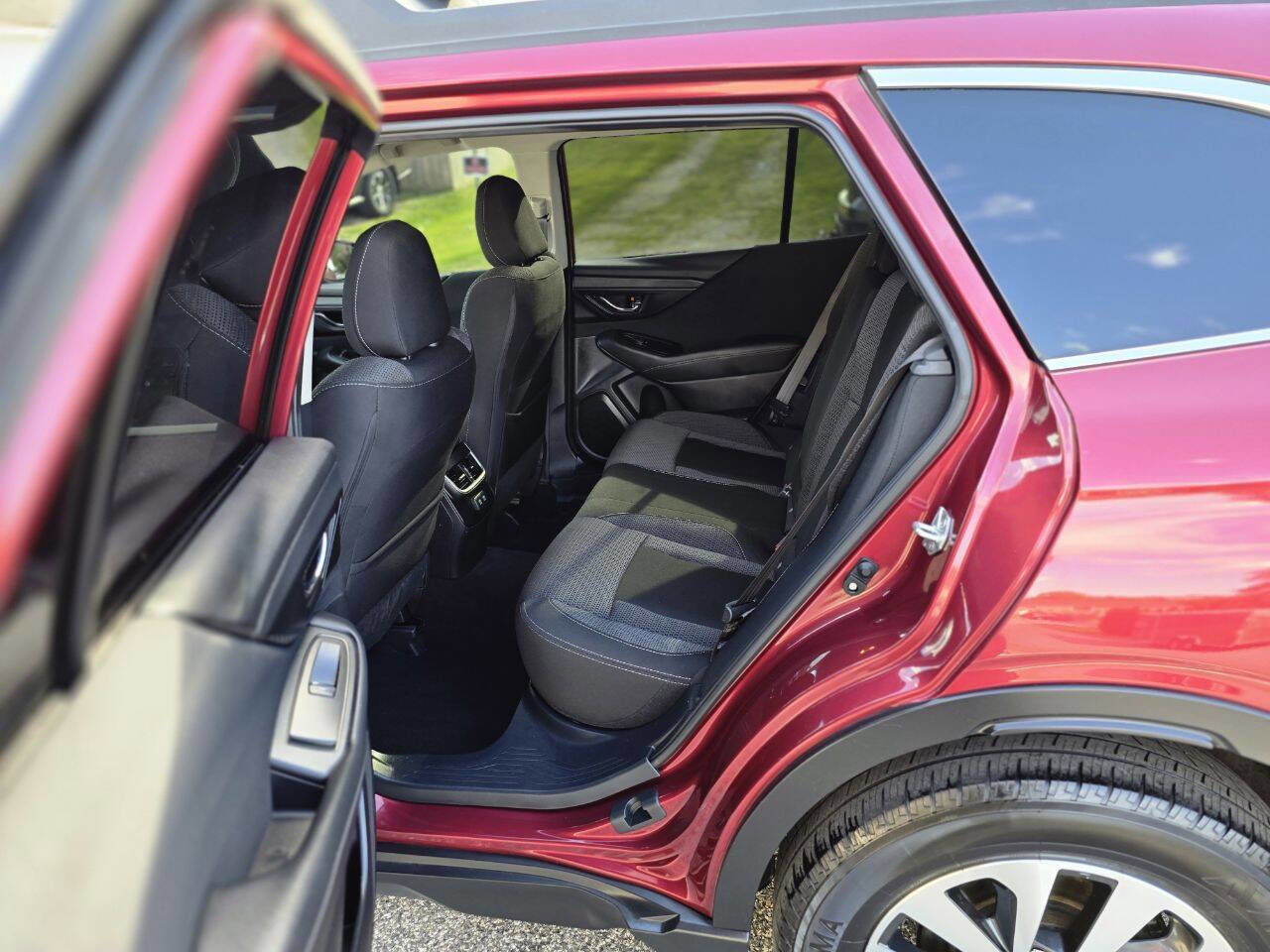 Used 2022 Subaru Outback Premium image 24