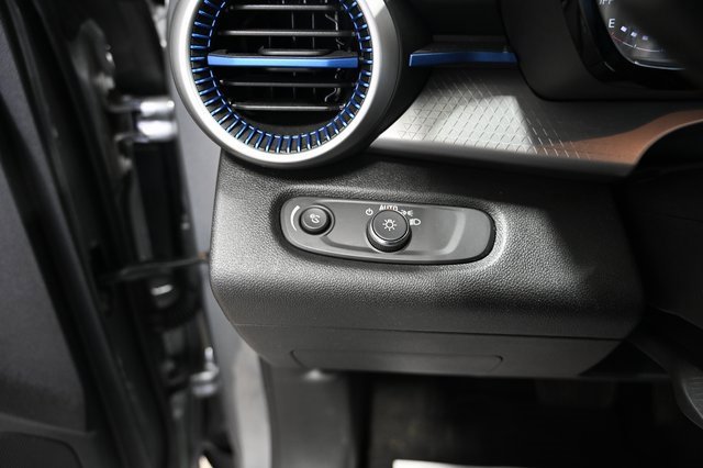 Used 2024 Chevrolet Trax LS image 24