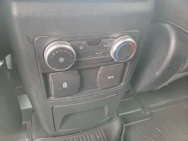 Used 2022 Ford Explorer XLT w/ Equipment Group 202A image 17