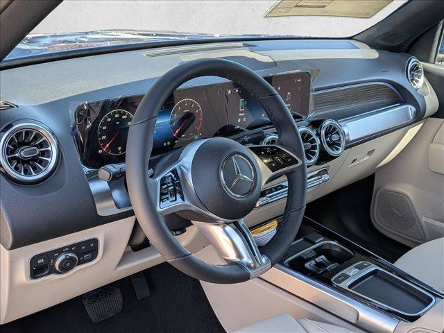 New 2026 Mercedes-Benz GLB 250 4MATIC video 3