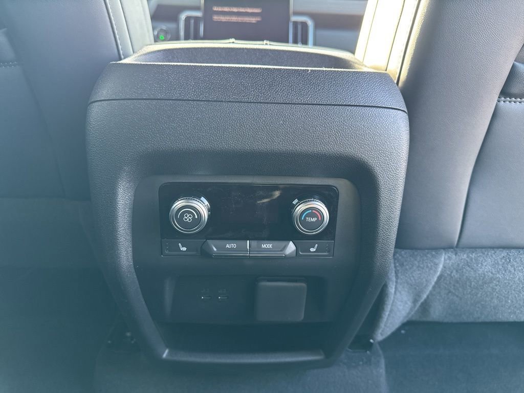 New 2026 GMC Acadia Denali w/ Super Cruise Package image 29