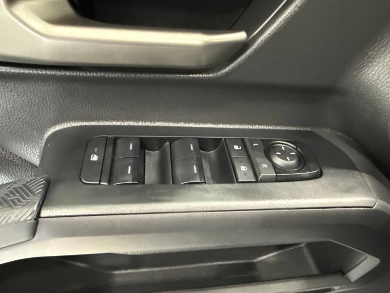 Used 2024 Toyota Tacoma TRD Off-Road AWD/4WD image 22